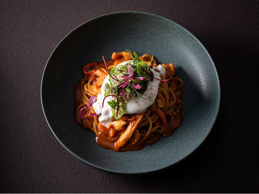 IƊCVrXN\[XɐpX^𗍂߁AgbsOɂ̓o^[̂悤ȕƂ܂₩ȊÂ݂Ƃ낯oub[^`[Y悹܂B