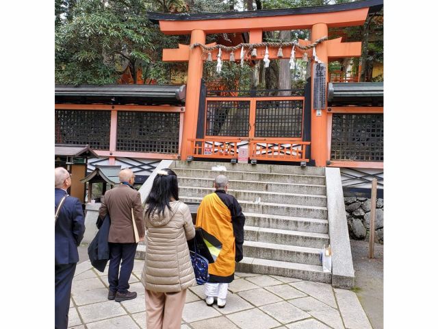 高野山壇上伽藍を修行僧と同じ順序で巡ります