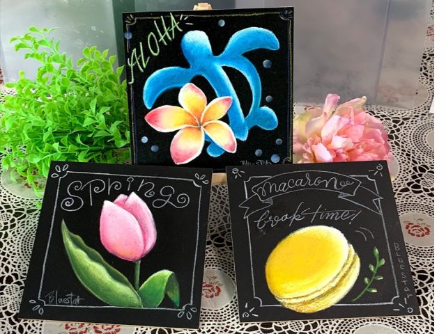 ハワイアンデザインのモチーフを『チューリップ』『マカロン』に当日変更可能。 ※ 変更する場合は当日現地教室にてにお声掛けください。