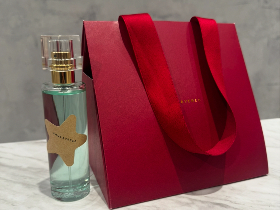 �M�t�gBOX�ɓ���ăv���[���g�ɂ��I�X�X���ł���