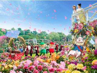 春初開催!プラス3mの目線からバラを見渡せる展望台「ハートの女王の展望台と白うさぎのブランコ」と2年ぶりの開催!バラのテーマパーク、オリジナルパレード♪