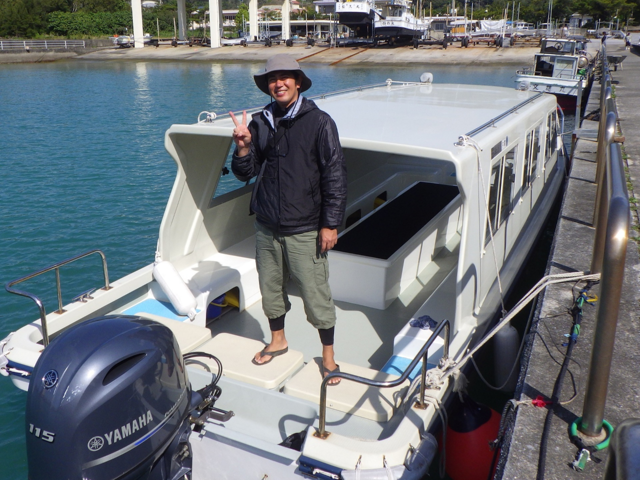 ゆがふゆの船長です。ガイドも務めます。