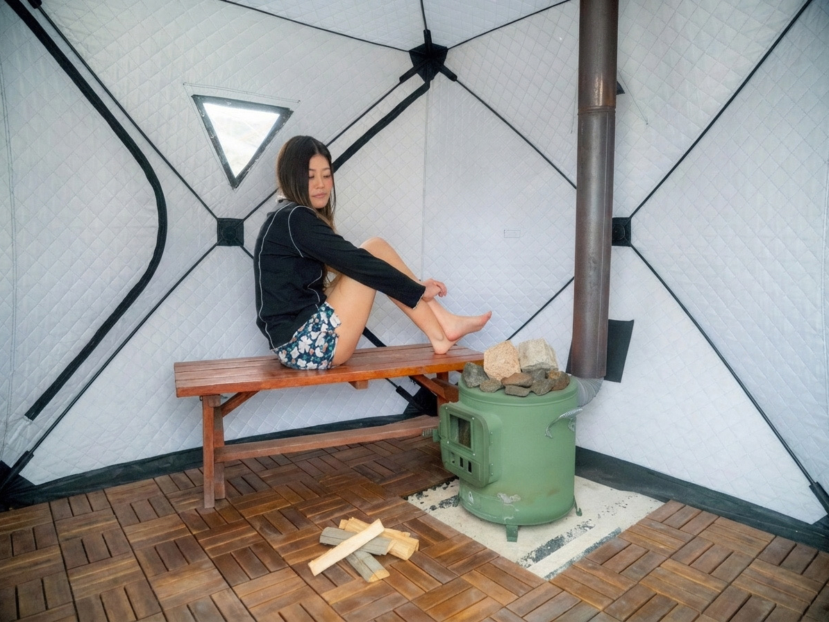 ���R�̒��ŁA�d���肩��n�܂�e���g�T�E�i�B ���Ԃ�����������܂�͂Ȃ��B ���߂Ăł��A�C�Â�����C�����悭�Ȃ��Ă�B���ł���ł����R�ɓ��邱�Ƃ��o���܂��I