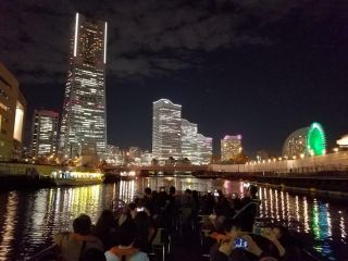 横浜市が『日本新三大夜景都市』に選ばれました!とても美しいみなとみらいの夜景は必ず見れます!