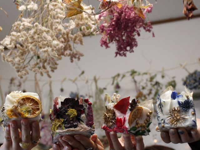 仲良し4人組の可愛い作品です。