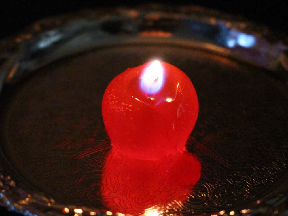 チェリーは単体でキャンドルとしてご使用できます。