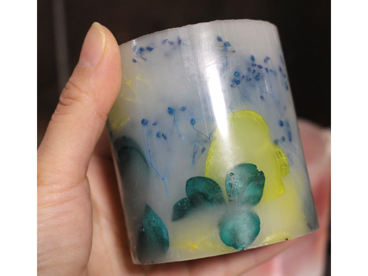 �����Ƀu���[�̃L�����h�������܂����B