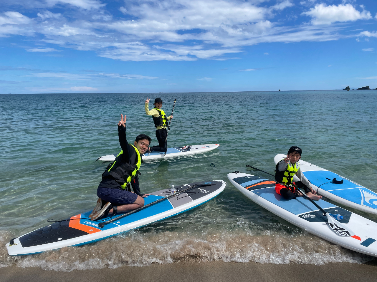 【福井・若狭・和田】SUPクルージング180分大満足!日本海離島・洞窟を巡る★カ...