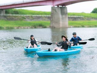 仲間と一緒だと楽しみも倍増!初心者の方でも大丈夫!インストラクターが適宜楽しくテクニックを伝授いたします!