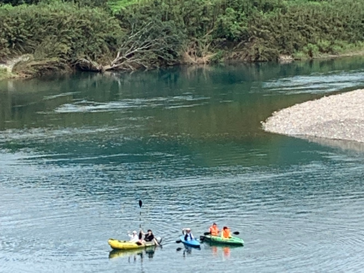 雄大な自然に包まれる。