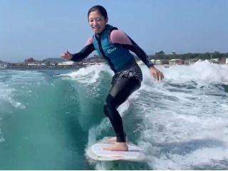 楽しく波に乗れるウィンドサーフィン♪
