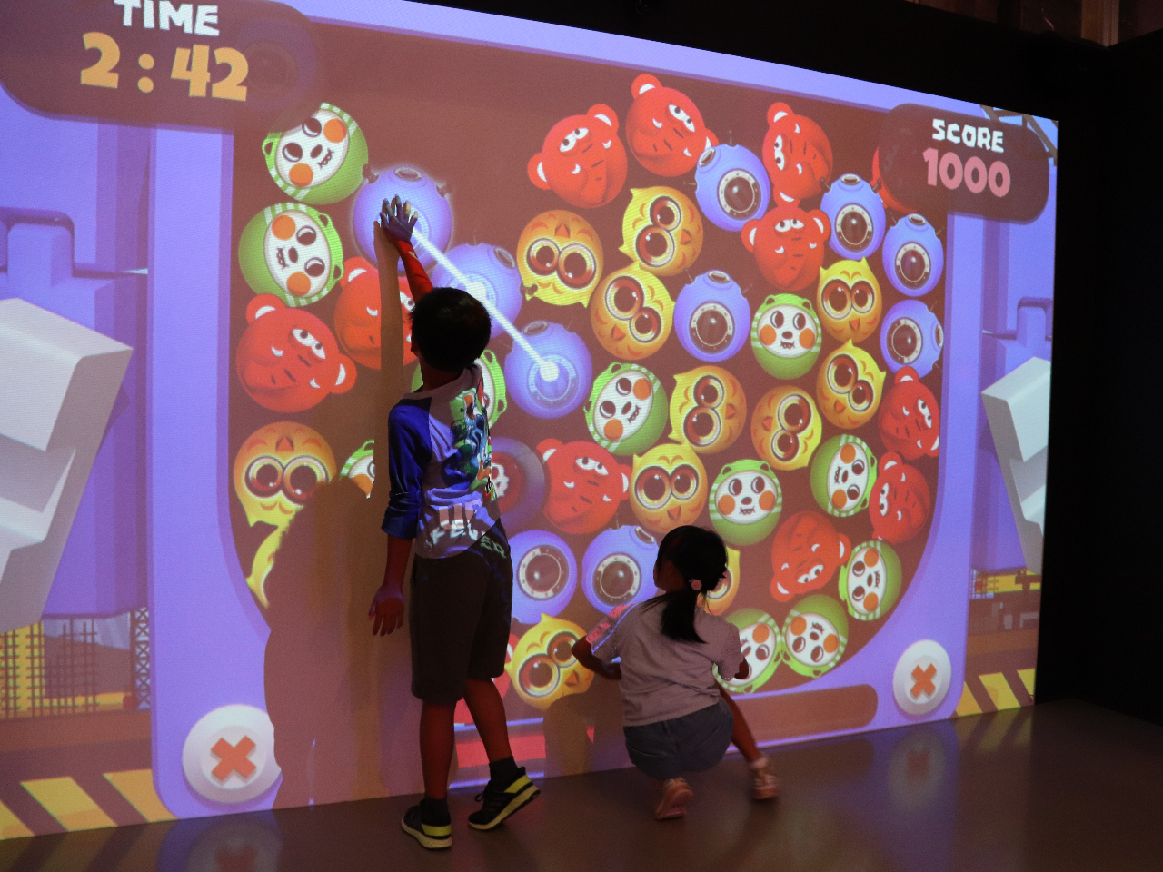 V-World@AREA2ԗVѕR[X`tYp`