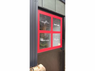 窓に貼っても素敵です(*≧U≦)