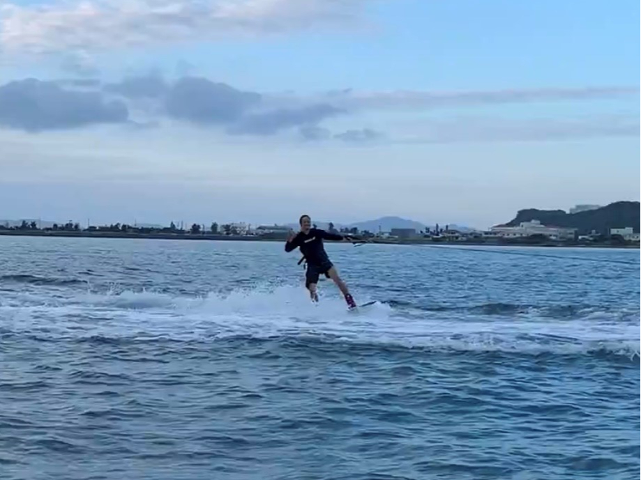 ͂܂ႤEFCN{[h CŁuXm[{[hvXs[hƃT[tBxɊy߂ႤEFCN{[hII 