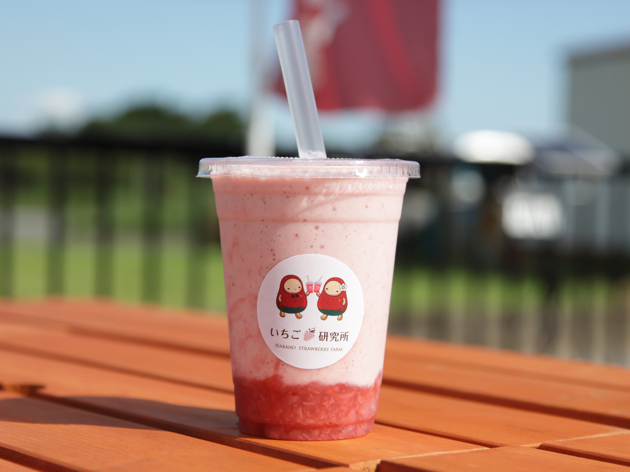 E݂1pbNقґɎguVFCNv́u[OgvƕсAlCiBJtFɂĔ̔łB