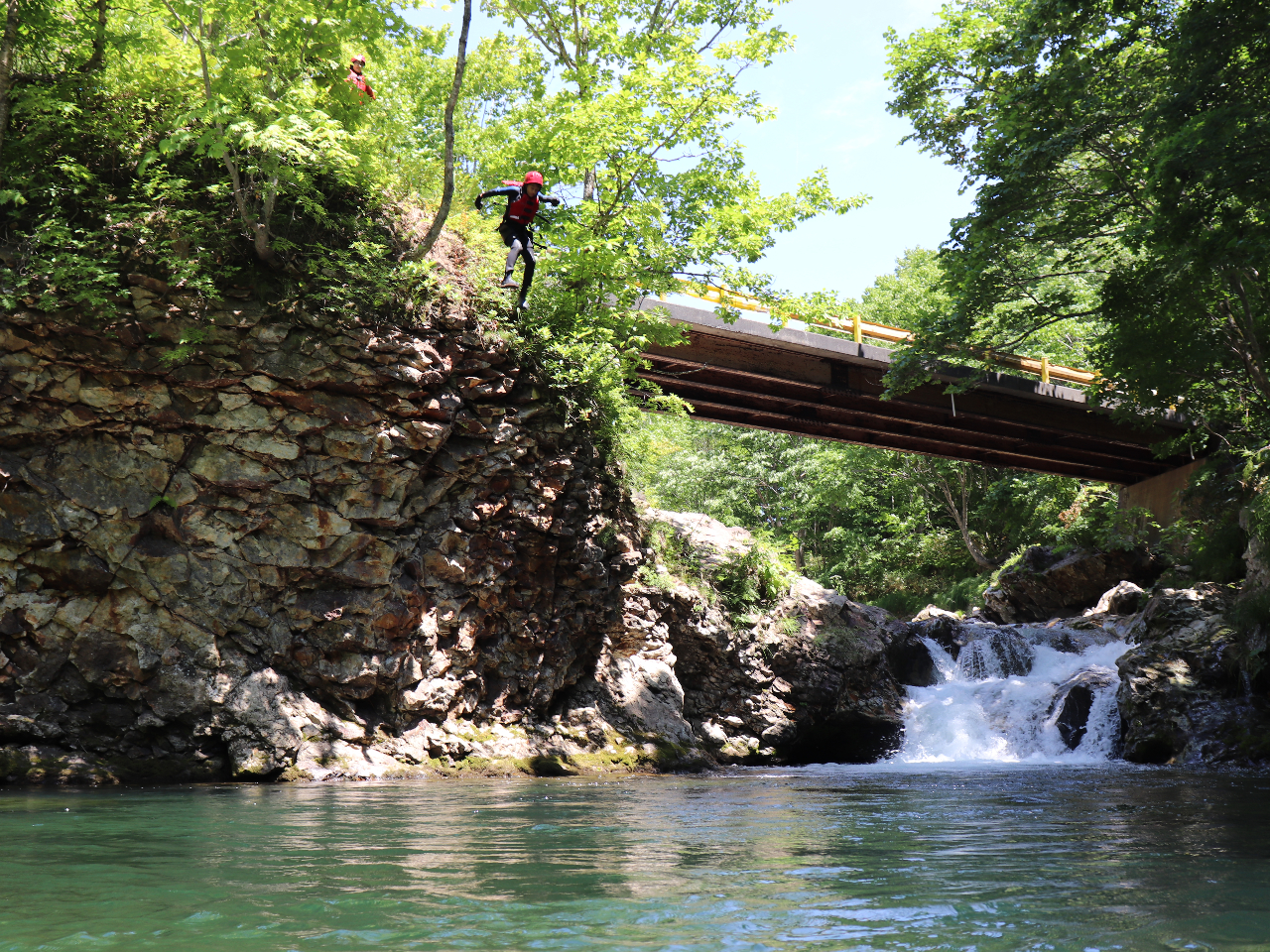 �L���j�I�j���O�ō���