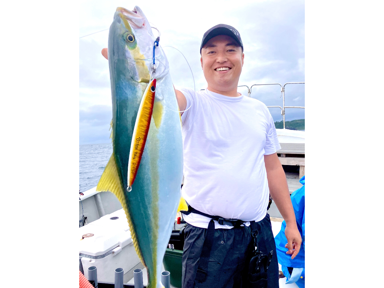 u[h Ib^[eCF215gAJLނȂ炱̃WOŌ܂ID̔Ă܂B\񎞂\t(*^^*)