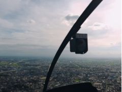 ヘリの音を聞きながら見る上空景色に大興奮!