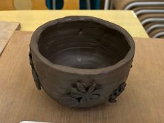 10歳の女の子が自由陶芸コースで作られた「お茶碗」