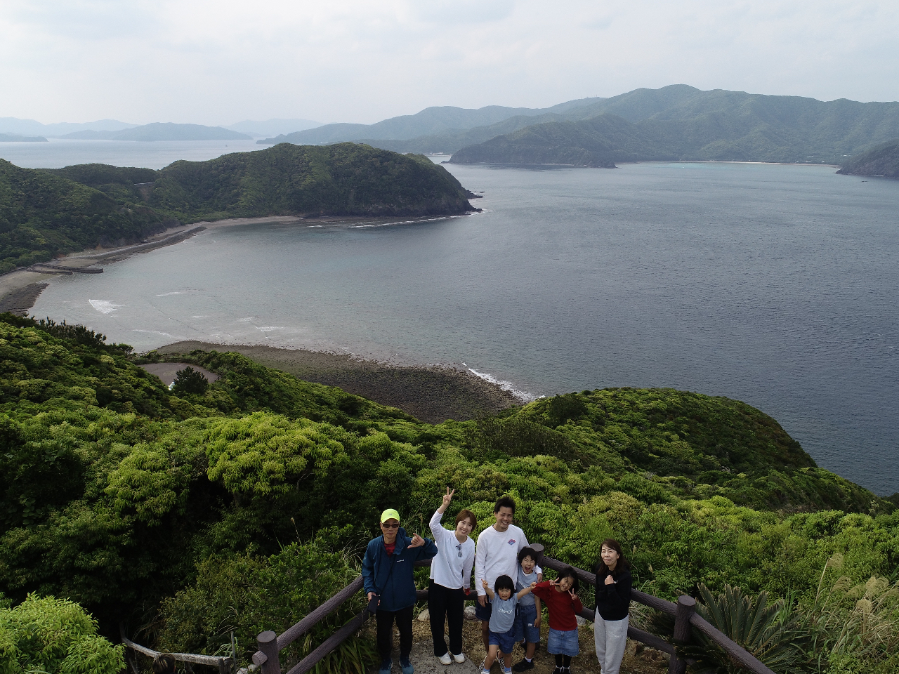 �V�󂪗ǂ���΃h���[���B�e���T�[�r�X���܂��B