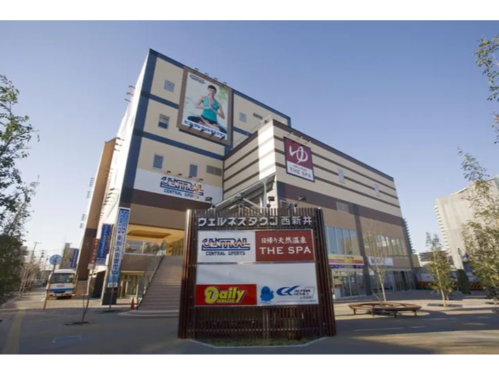 東武スカイツリーライン「西新井駅」西口より徒歩3分!【駐車場:112台有】