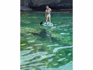 サップの上から見た海の色!透明度が高く、透き通って見える!