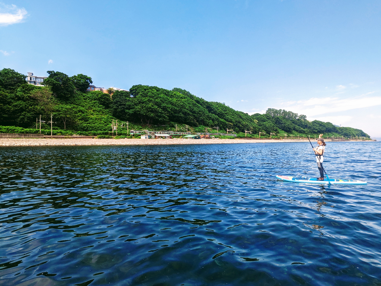 �d�Ԃ�����U���鎖������܂��B���\������