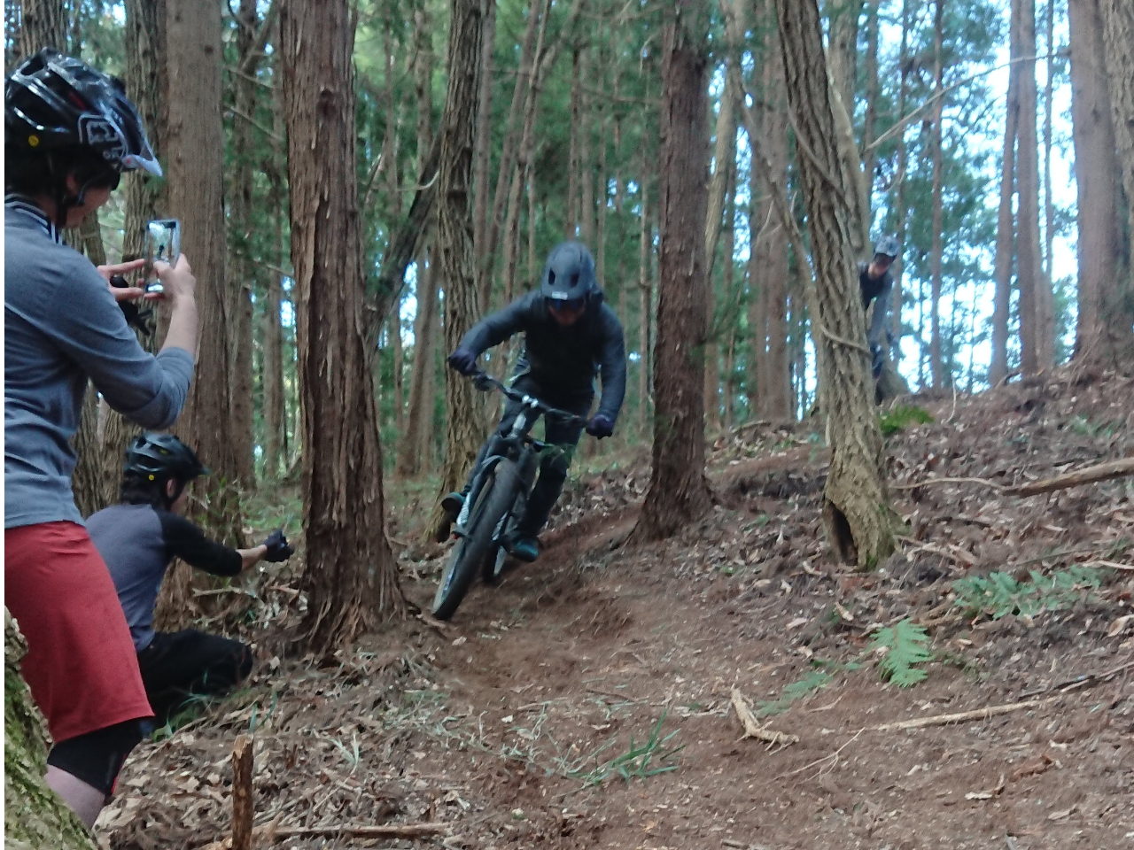 ʐ^p`Bɂ͂ɏBĂȓC𑖍sn߂Ⴂ܂B