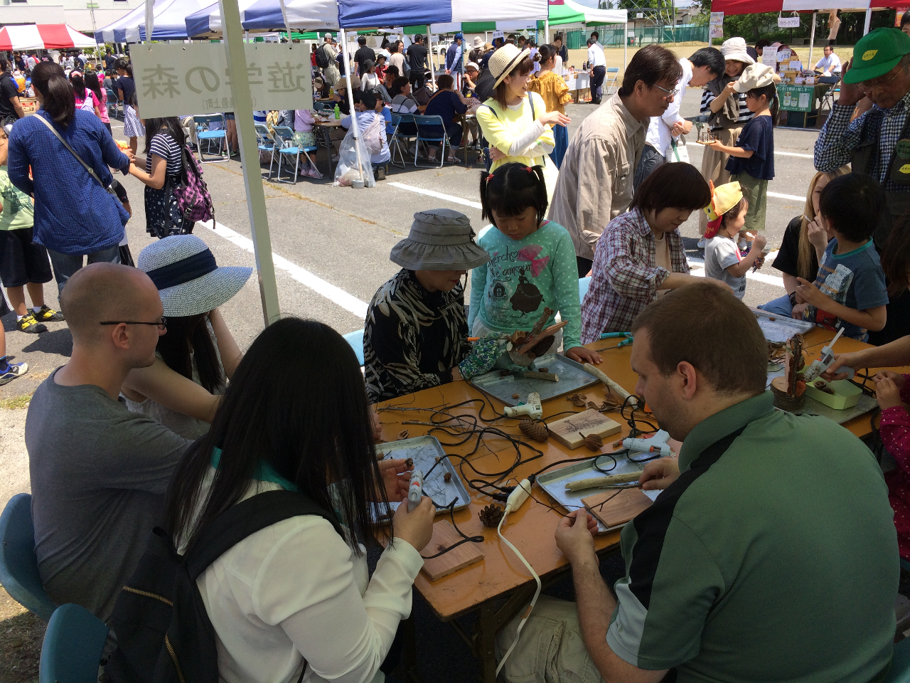 【木工クラフト作り】フォトフレームや苔テラリウム作り体験が出来ます♪