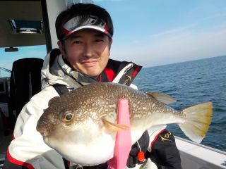 フグ釣り 12月 冬限定のフグ 釣って楽しい 食べて美味しい高級魚です 瀬戸内海満喫プラン Fishing T S じゃらん遊び体験 フグ釣り 12月 冬限定のフグ 釣って楽しい 食べて美味しい高級魚です 瀬戸内海満喫プラン Fishing T S じゃらん遊び体験