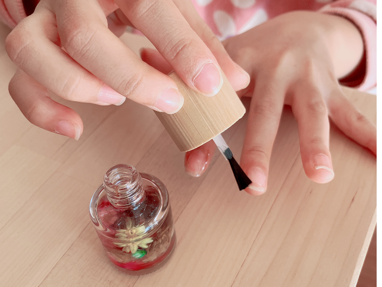 �܂�ی삵�܂��B�F�͂��Ȃ��̂ŁA���q�l�̃l�C���ɂ��������߂ł��B