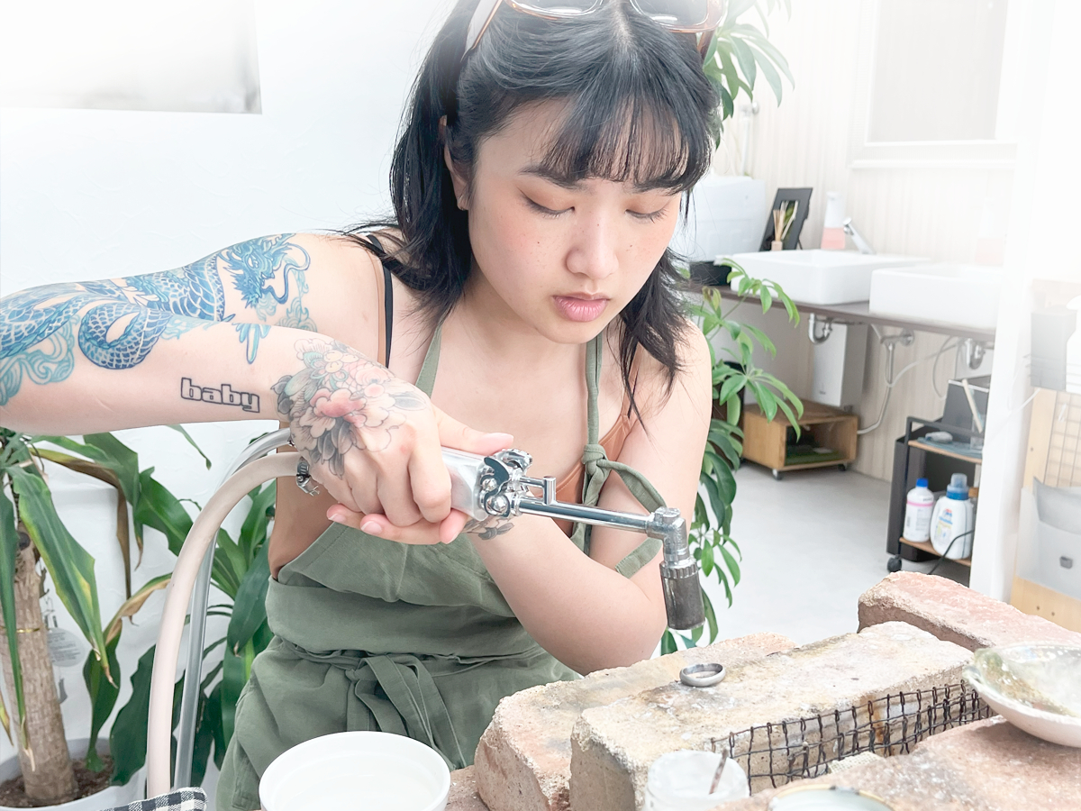 hLhL̃o[i[̌I΂ĝŋْ̈uł