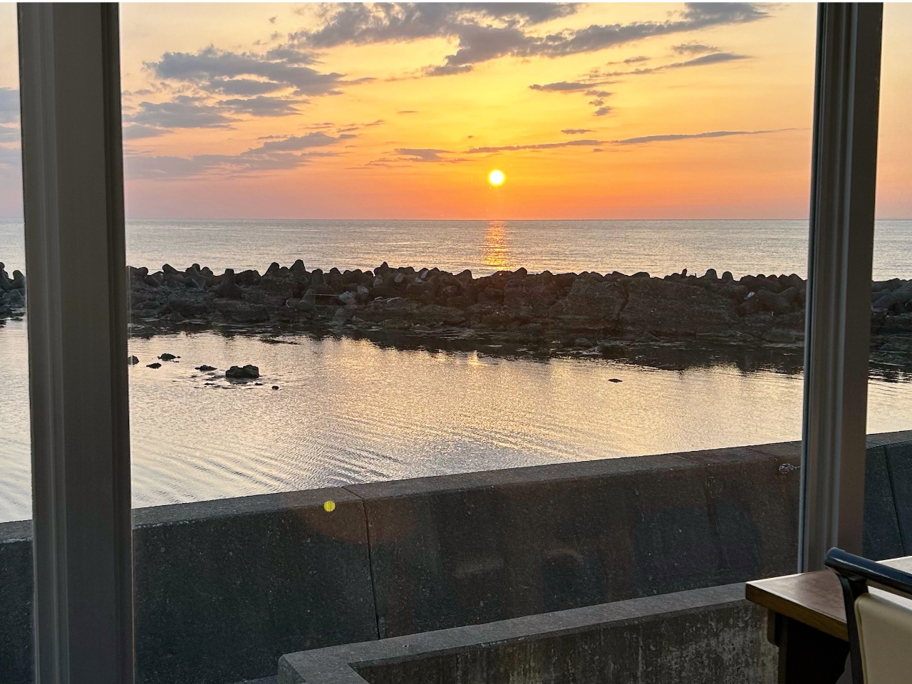 H̐iFľ䗈ق҂vĂ܂