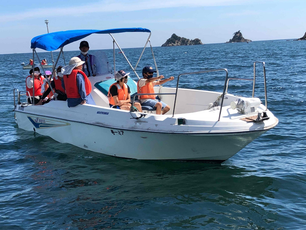 双子島を背景に…ランプロファイヤ付近