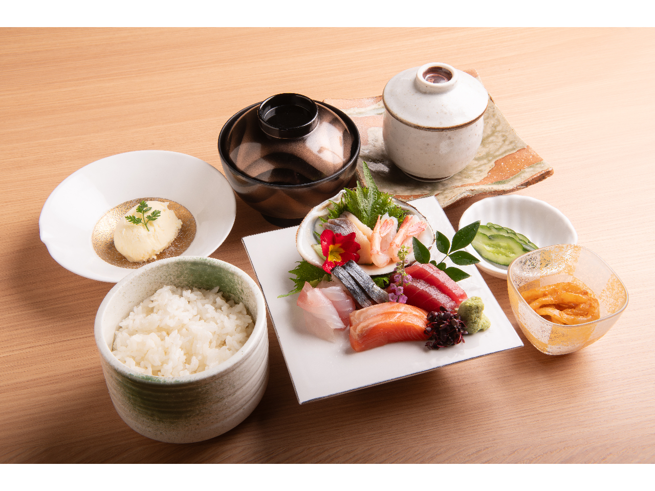 2026 4/1~ご予約はこちらから 「日帰り温泉」+和食処「雲波」での造り御膳...