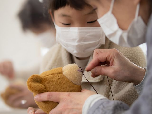 世界にたった一つ あなただけの大切なぬいぐるみを作ろう 綿詰め機で綿を詰めたり 本格的なぬいぐるみ作りを体験できます あなただけのオリジナルの ぬいぐるみを作ってみませんか ぬいぐるみ屋工房 じゃらん遊び体験 世界にたった一つ あなただけの大切なぬいぐるみを作ろう 綿詰め機で綿を詰めたり 本格的なぬいぐるみ作りを体験できます あなただけのオリジナルの ぬいぐるみを作ってみませんか ぬいぐるみ屋工房 じゃらん遊び体験