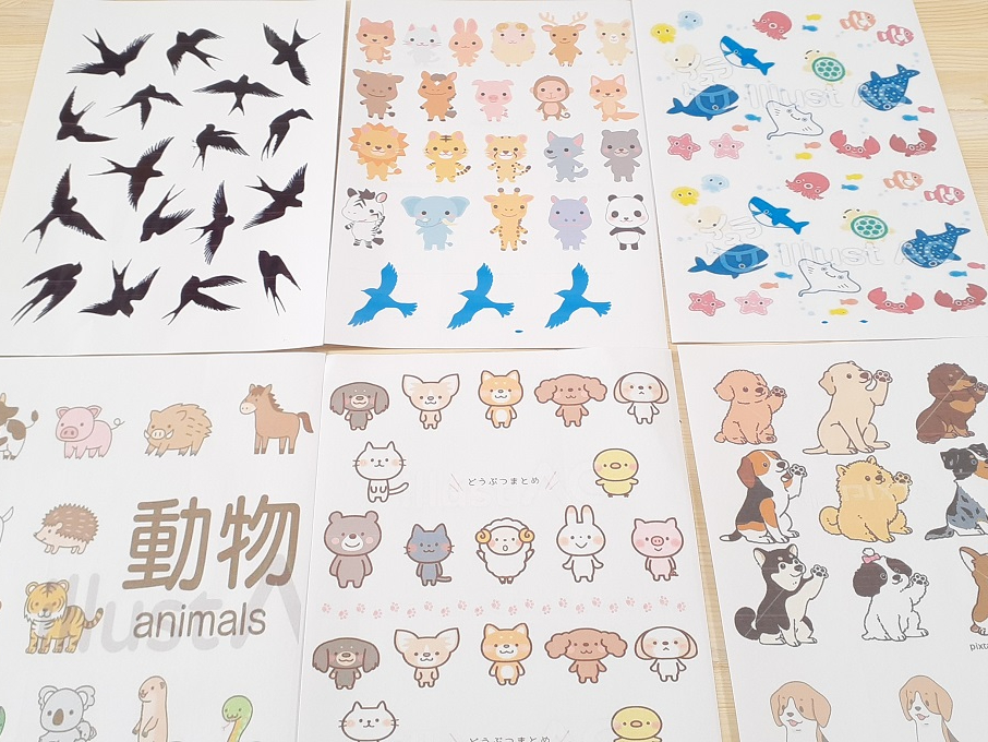 こんなシールを器に貼ってもOKです。はさみで切ったりもします。1からテープを切ったり貼ったりしてもいいですよ。