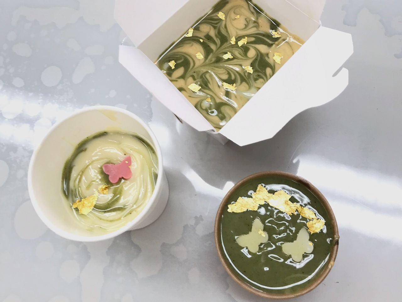 型はお好きな方をお選び頂けます。