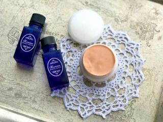 お好きな香りで(オーガニック精油)作る下地ファンデーションはとってもいい香りです