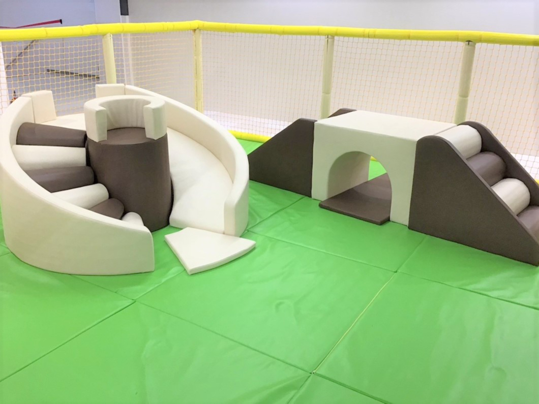 cAŵqlpp}}Ƒ݂ȂŊyLbYp[NłB