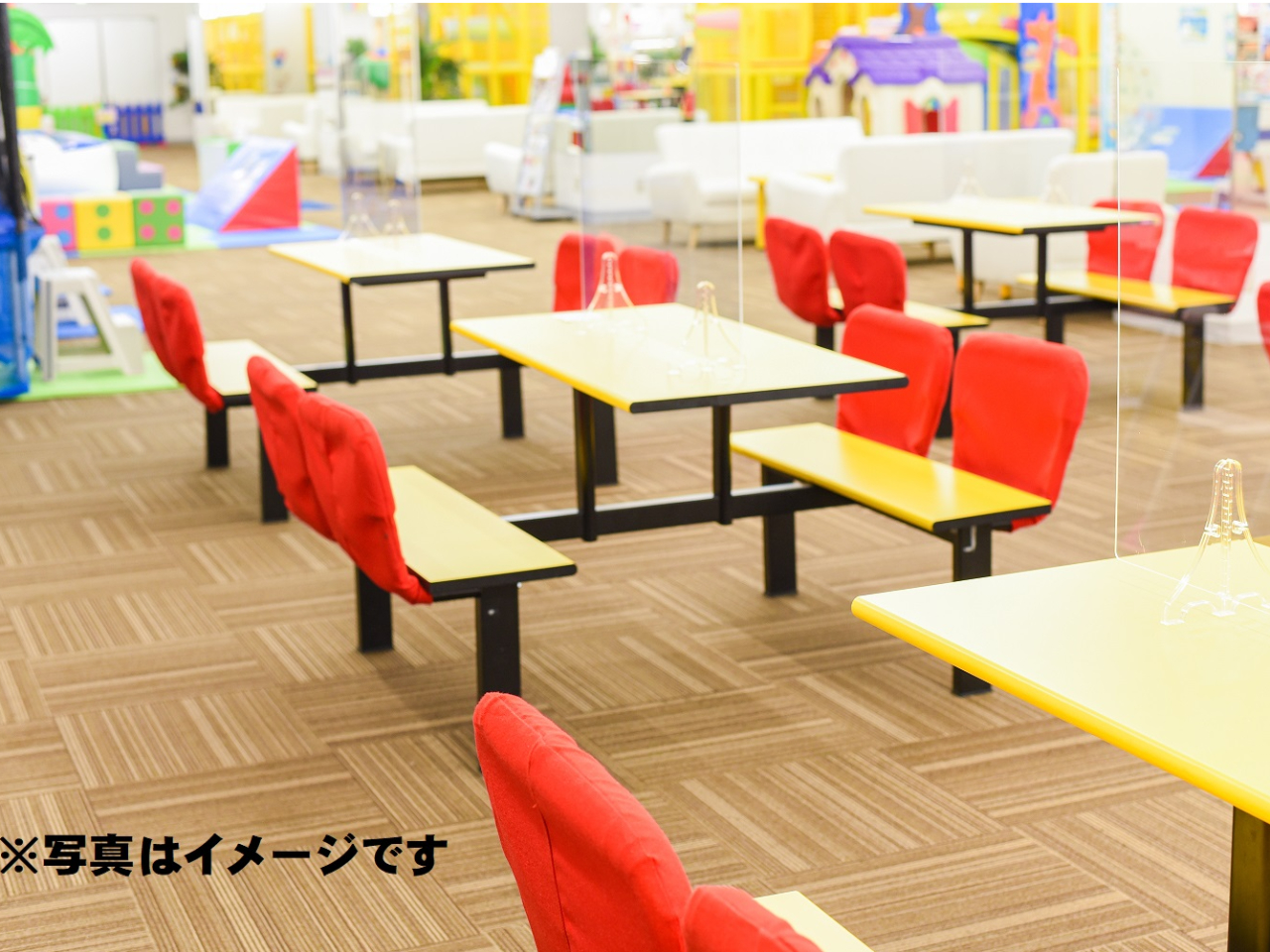 親子の絆を育む室内遊園地  キッズユーエスランドは、五感を刺激してお子様の知育や体力づくりを応援しています。 ※写真はイメージです