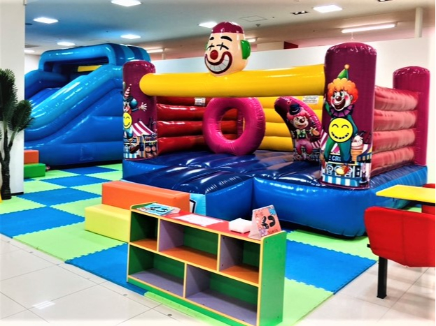 �M���ǁA���O���A�~�J�������A�����̃L�b�Y�����h�ň��S���S�ɂ��Ƒ��݂�Ȃł��������̂Ȃ��e�q���J�A�Ƒ��̎v���o������蒸���܂��B