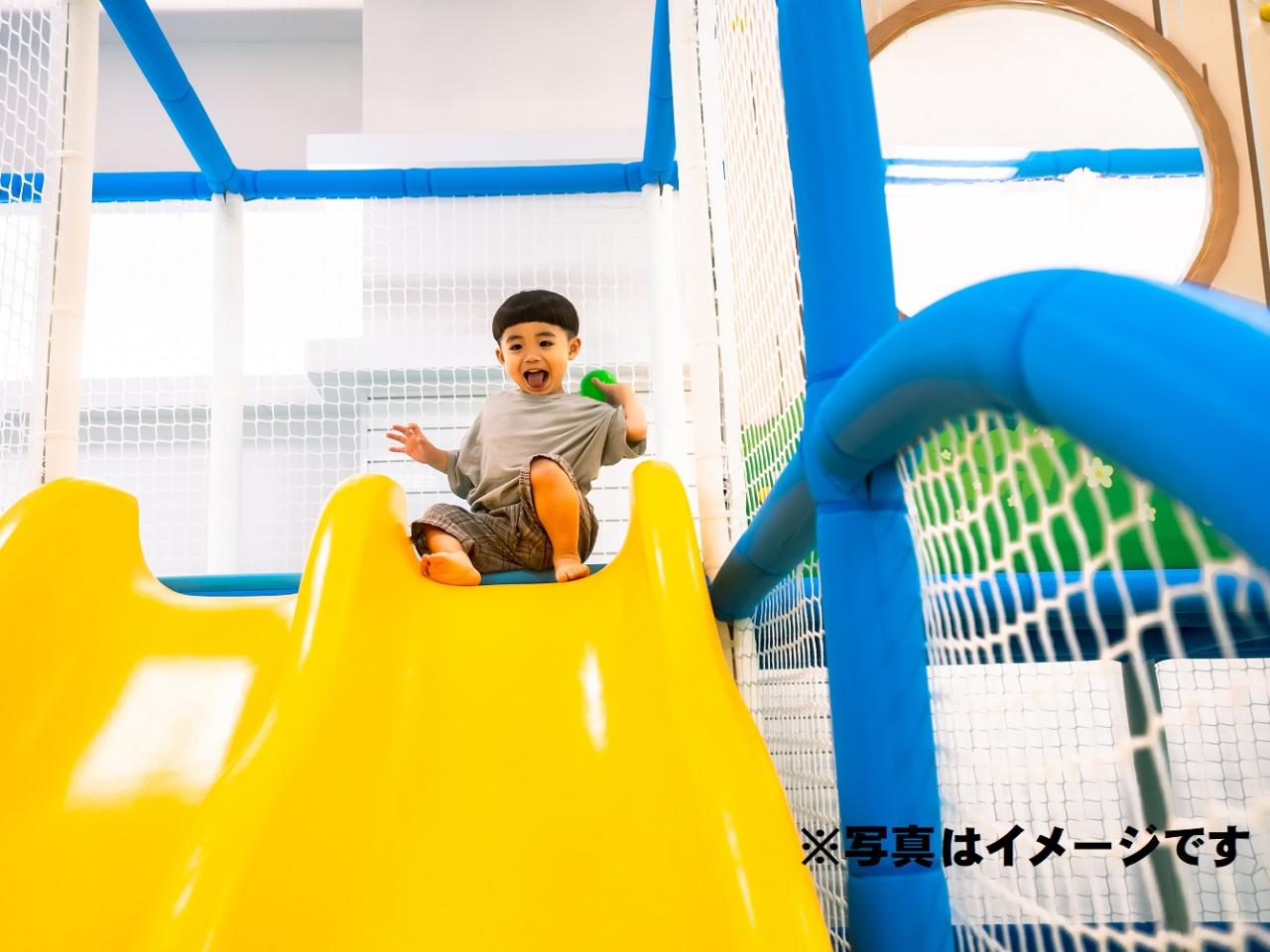 休日こども３時間遊び放題 子供の室内遊び場キッズユーエスランド ファミレ八幡店 キッズユーエスランド 京都八幡店 じゃらん遊び体験