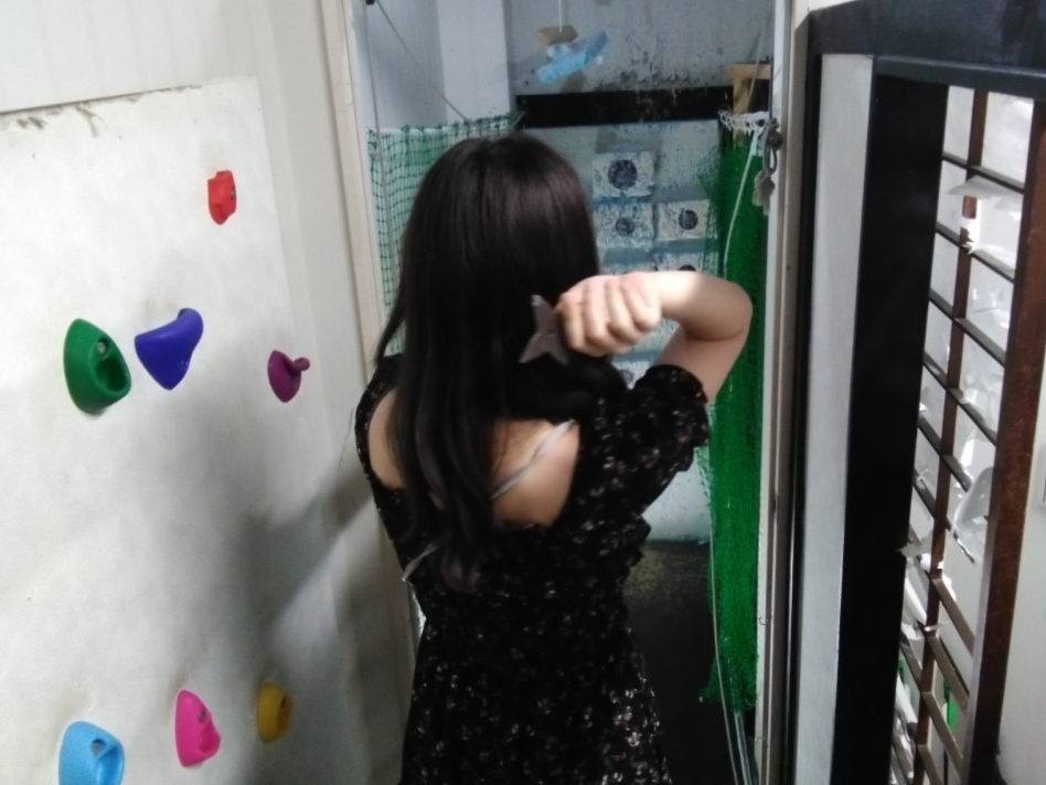 �藠���͖{�i�d�l�I�I