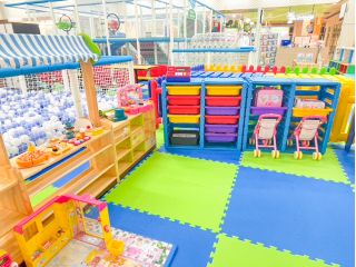 キッズユーエスランドは、五感を刺激してお子様の知育や体力づくりを応援しています。※写真はイメージです