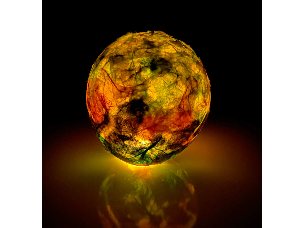 ライトの色を変えると印象も変わります