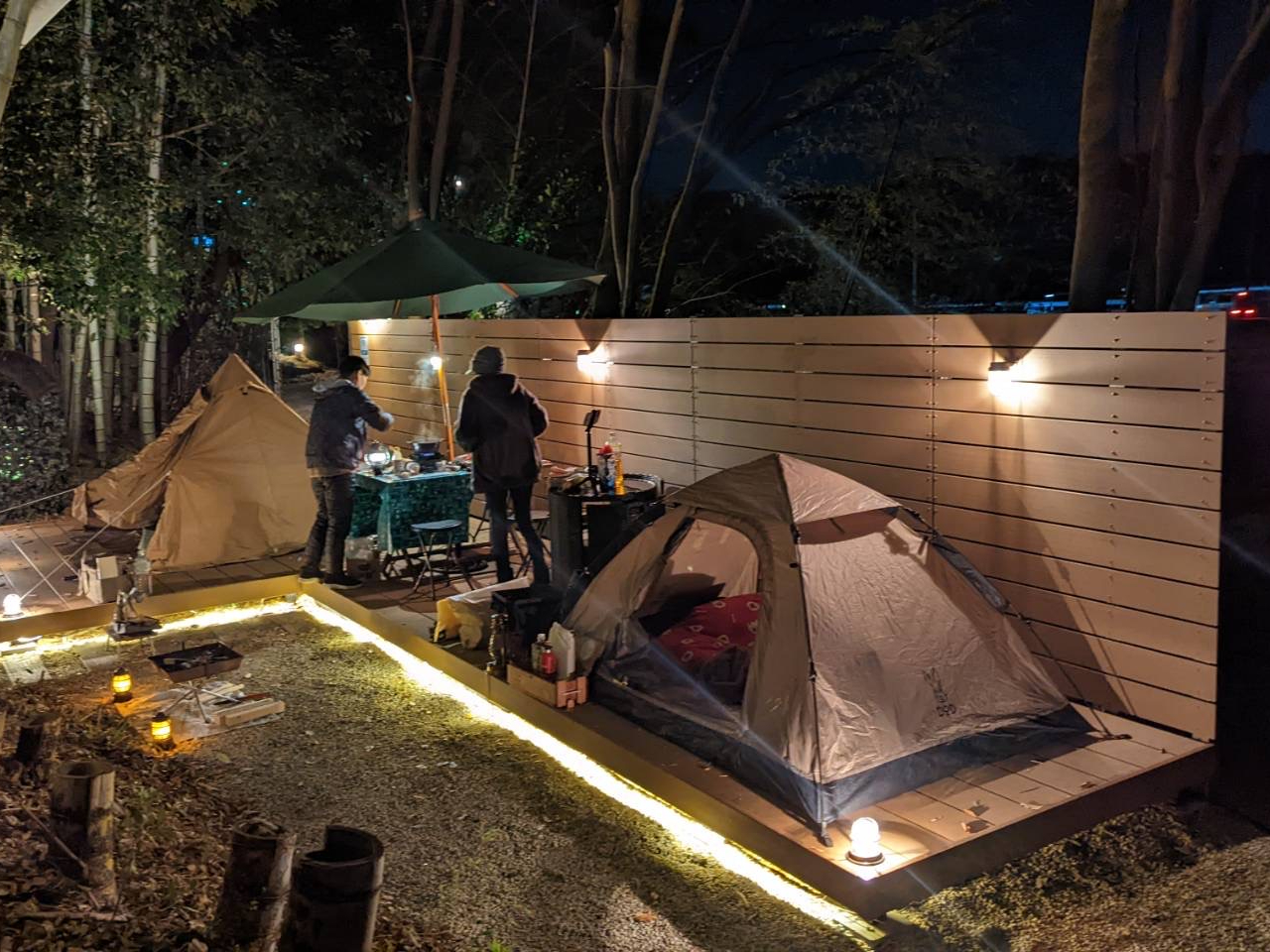 ウッドデッキシングルテント