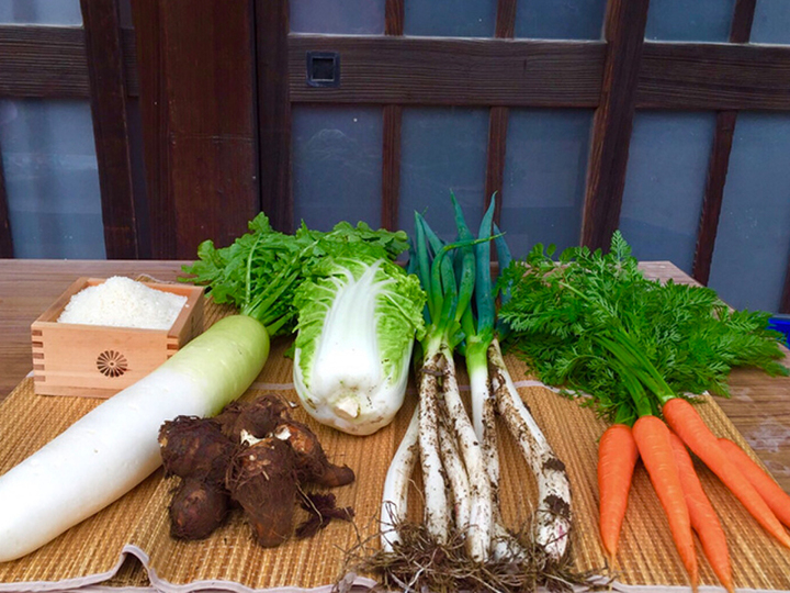 【ファーム白石】MOA自然農法 成長する早さが一株ごとに異なり、栽培に時間がかかりますが、収穫できる期間も長くなるため、旬な野菜を長い期間提供することができます