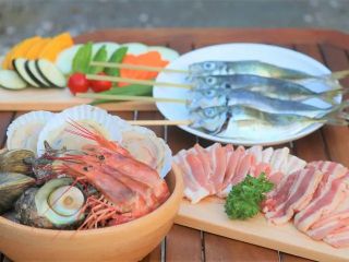 浜焼BBQプラン、大人4人分。