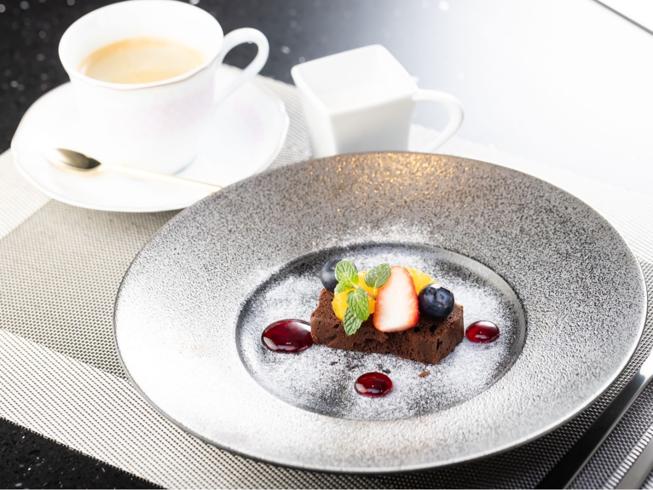 デザート(一例)+500円 食後の珈琲or紅茶とご一緒にどうぞ♪